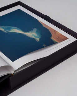 Gaia (Ultimate Collection)^ASSOULINE Best