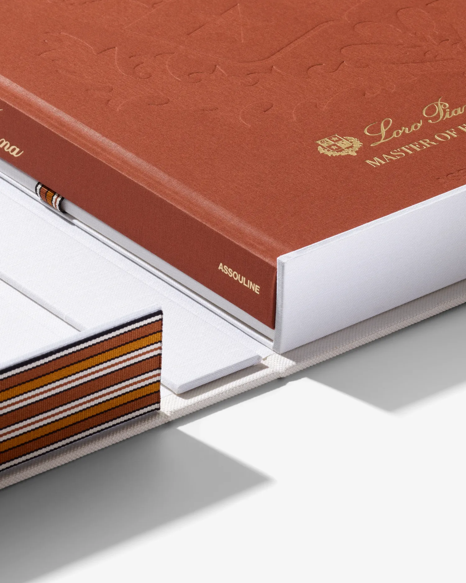 Loro Piana: Master of Fibres^ASSOULINE Best