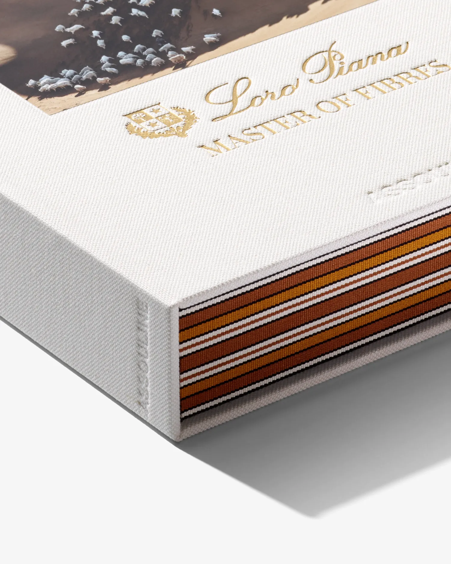 Loro Piana: Master of Fibres^ASSOULINE Best