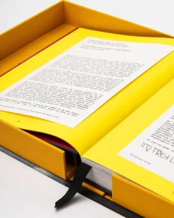 Louis Vuitton: Virgil Abloh (Ultimate Edition)^ASSOULINE