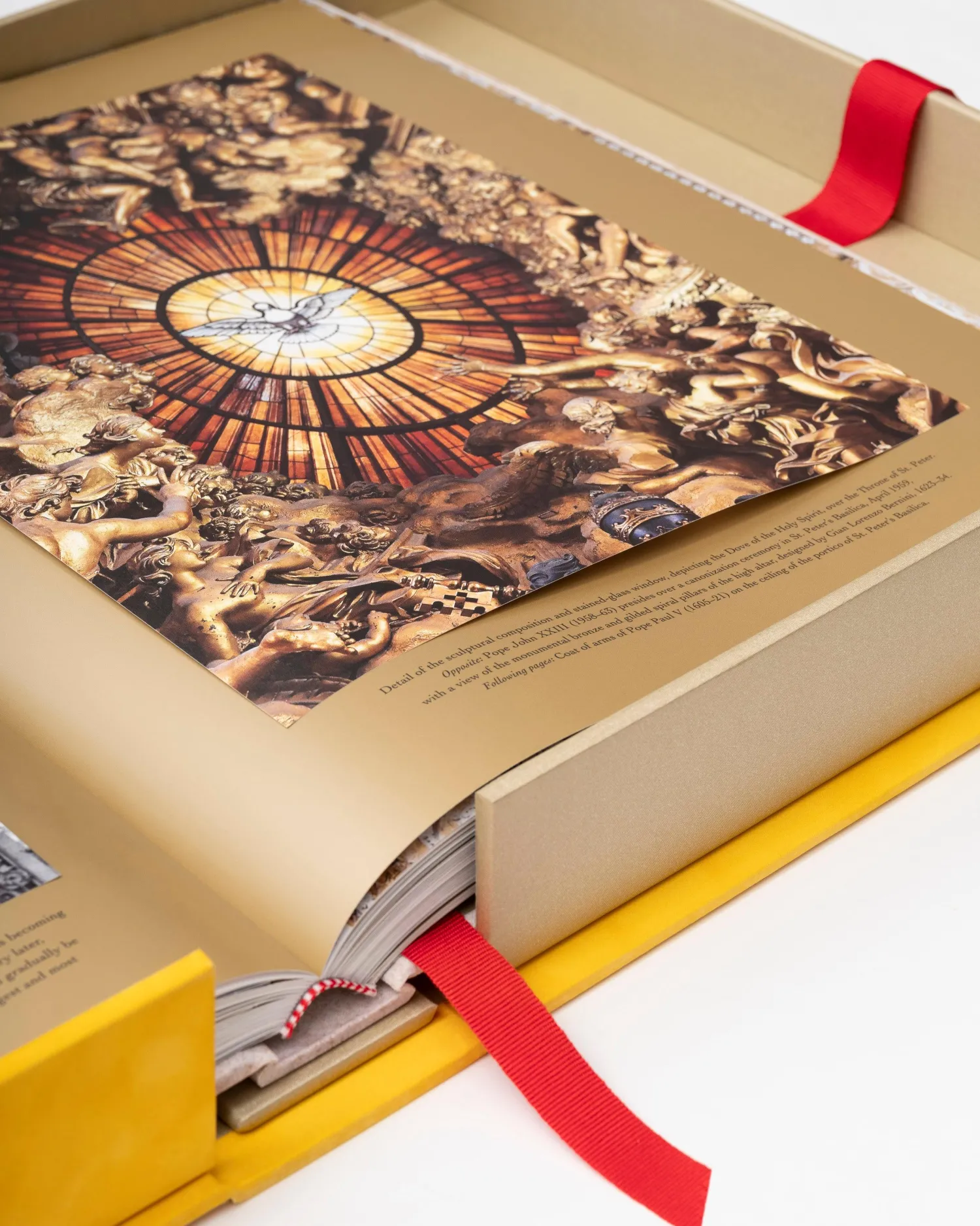 Vatican: A Private Visit to a Secret World^ASSOULINE New